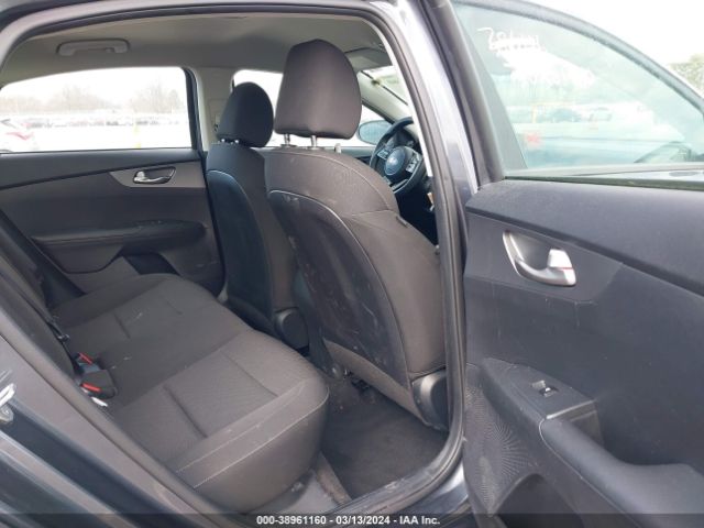3KPF24AD1LE221552 KIA Forte Lxs