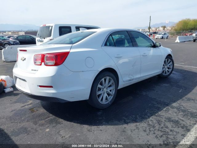 1G11D5SL2FU105985 Chevrolet MALIBU 2LT