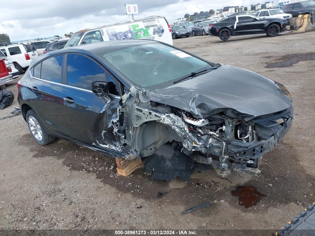 Chevrolet CRUZE LT 2019 3G1BE6SM1KS535761 Image 1