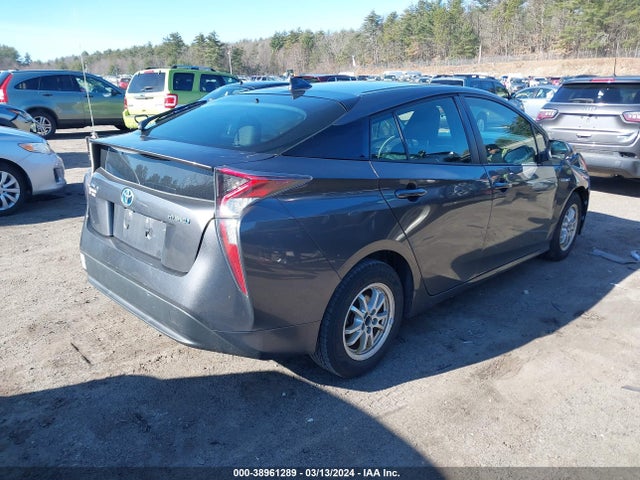 Toyota Prius Two 2016 JTDKBRFU7G3021910 Image 4