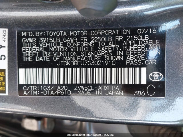 Toyota Prius Two 2016 JTDKBRFU7G3021910 Image 9