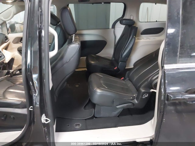 Chrysler Pacifica Touring L 2022 2C4RC1BG9NR177433 Image 8