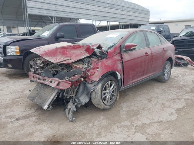 Ford FOCUS SE 2015 1FADP3F22FL226254 Image 2