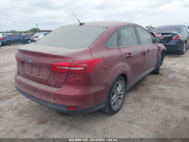 Ford FOCUS SE 2015 1FADP3F22FL226254 Image 4