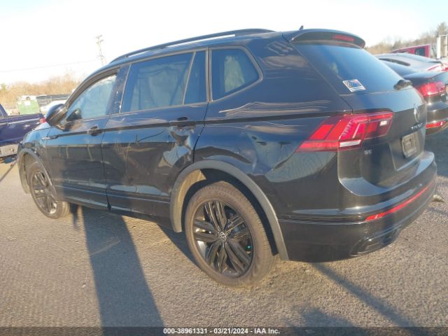 3VV8B7AX3NM168805 Volkswagen Tiguan 2.0t Se R-line Black