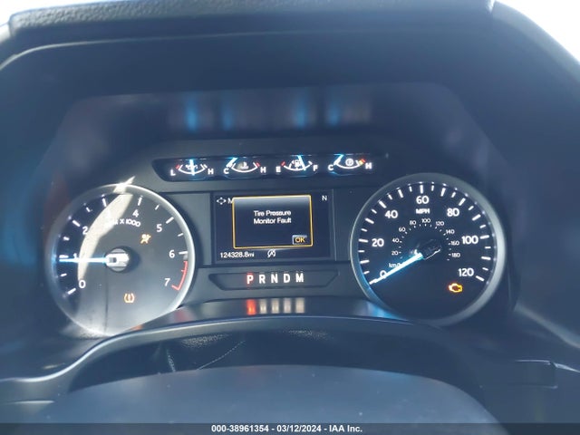 Ford Expedition Xlt 2018 1FMJU1HT3JEA16884 Image 7