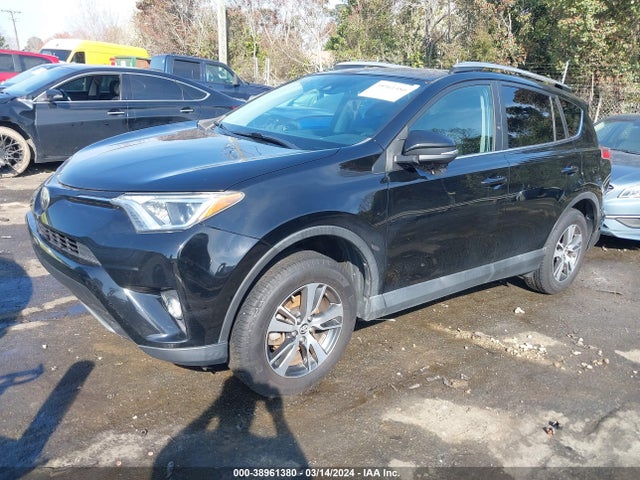 Toyota Rav4 Xle 2017 2T3WFREV3HW371985 Image 2