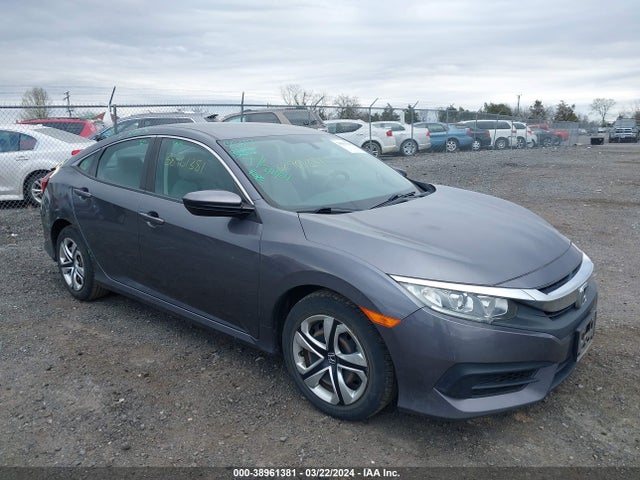Honda Civic Lx 2018 2HGFC2F5XJH589203 zdjęcie główne