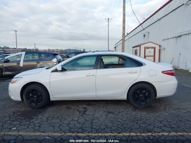 Toyota CAMRY LE 2016 4T4BF1FK5GR572787 Image 14