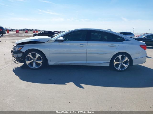 1HGCV2F99JA021801 Honda Accord Touring 2.0t
