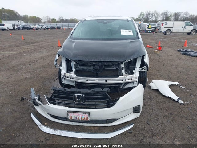 Honda Odyssey Touring 2022 5FNRL6H85NB024606 Image 13