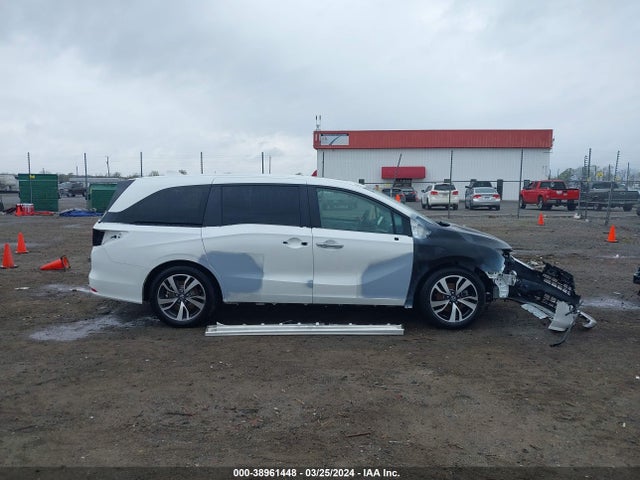 Honda Odyssey Touring 2022 5FNRL6H85NB024606 Image 14