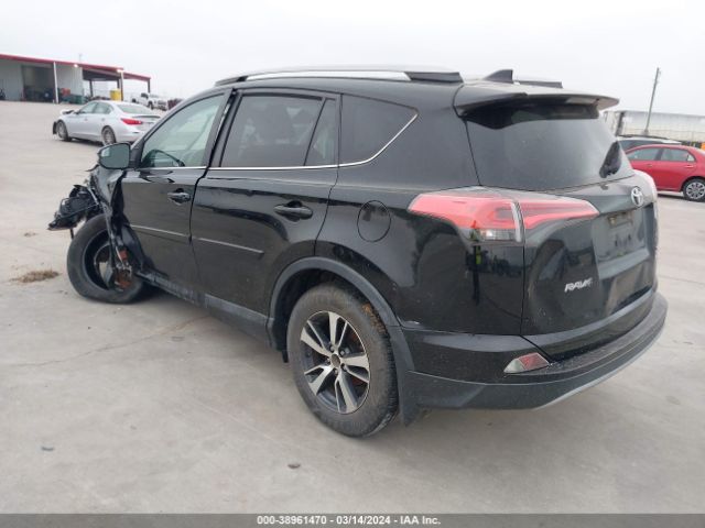 2T3RFREV8HW641936 Toyota Rav4 Xle
