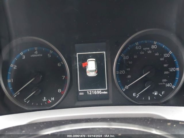 2T3RFREV8HW641936 Toyota Rav4 Xle