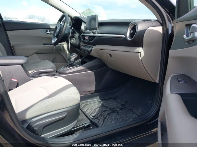 KIA Forte Lxs 2021 3KPF24AD3ME337059 Image 5