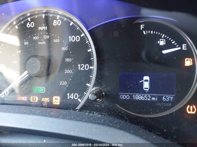 Lexus CT 200H 2015 JTHKD5BH7F2222141 Image 7