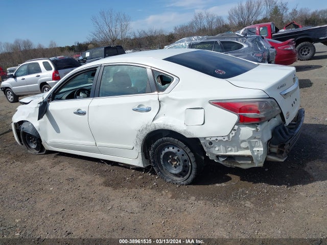 Nissan Altima 2.5 S 2015 1N4AL3AP8FC276920 Image 14