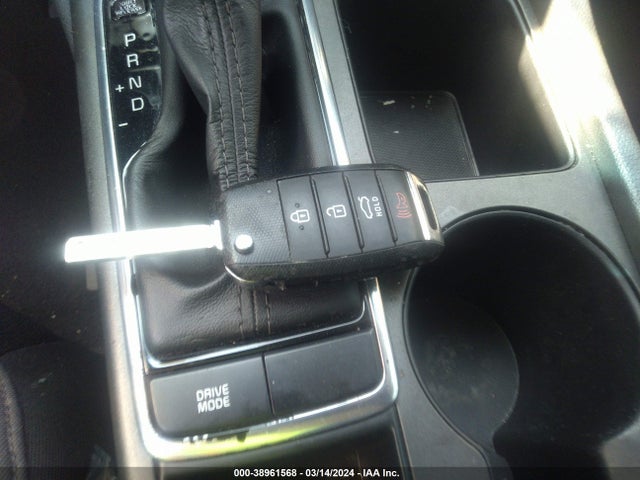 KIA Optima Lx 2016 5XXGT4L33GG084827 Image 11