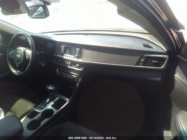 KIA Optima Lx 2016 5XXGT4L33GG084827 Image 5