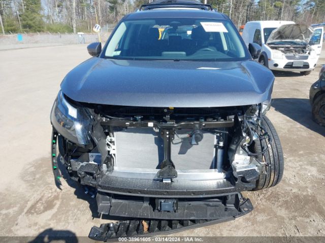 5N1DR3BC8RC240257 Nissan Pathfinder Sv 4wd