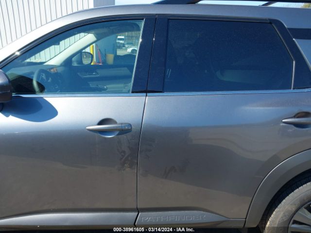 5N1DR3BC8RC240257 Nissan Pathfinder Sv 4wd