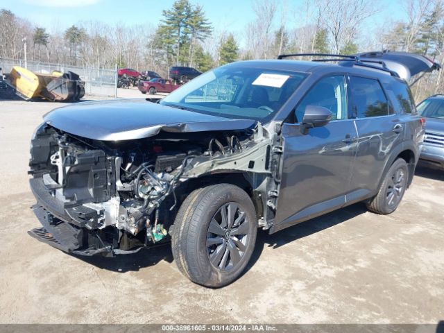 5N1DR3BC8RC240257 Nissan Pathfinder Sv 4wd