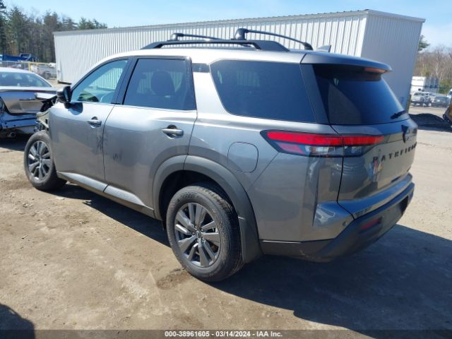 5N1DR3BC8RC240257 Nissan Pathfinder Sv 4wd