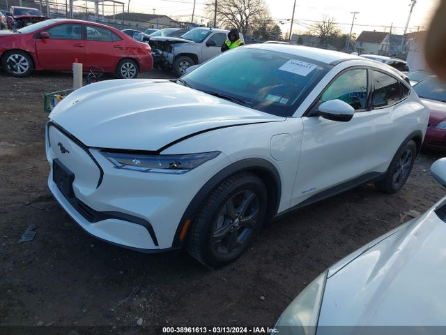 Ford Mustang Mach-e Select 2022 3FMTK1SS4NMA17900 Image 2