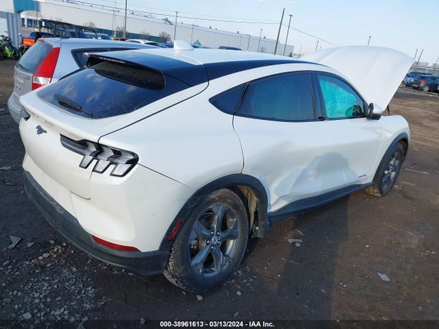 Ford Mustang Mach-e Select 2022 3FMTK1SS4NMA17900 Image 4