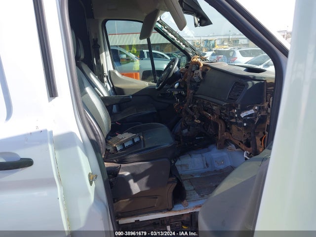 Ford Transit-250 2021 1FTBR1C80MKA11676 Image 5