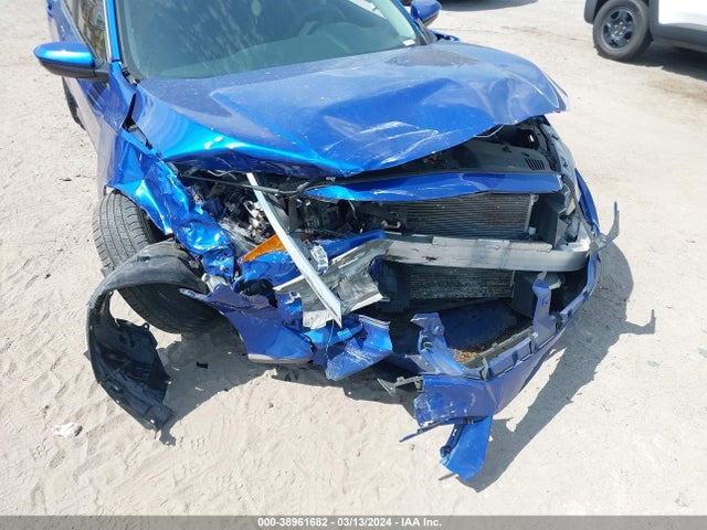 Honda Civic Lx 2018 2HGFC2F52JH558849 Image 6
