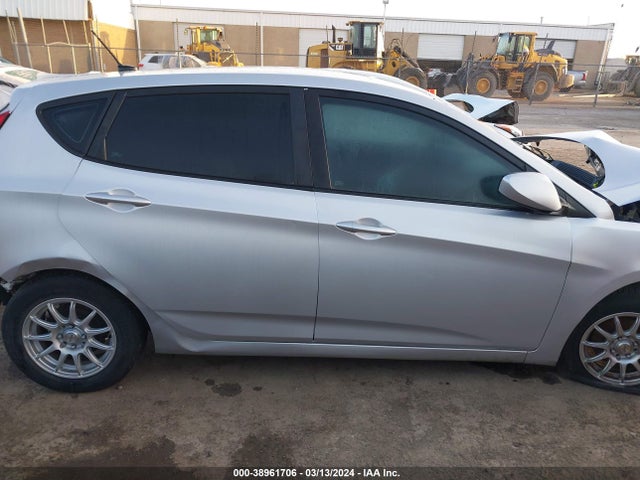 Hyundai ACCENT SE 2017 KMHCT5AE3HU325141 Image 14