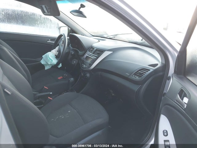 Hyundai ACCENT SE 2017 KMHCT5AE3HU325141 Image 5