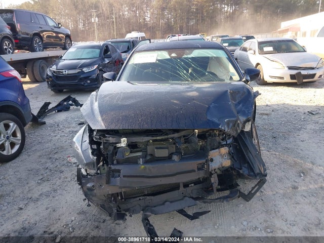 3MZBN1L3XJM265218 Mazda Mazda3 Touring