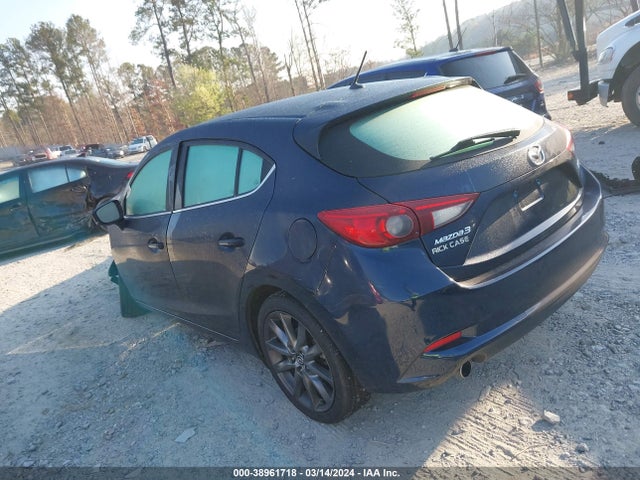 3MZBN1L3XJM265218 Mazda Mazda3 Touring