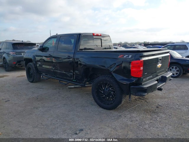 Chevrolet Silverado 1500 2lt 2018 3GCUKREC8JG592635 Image 3