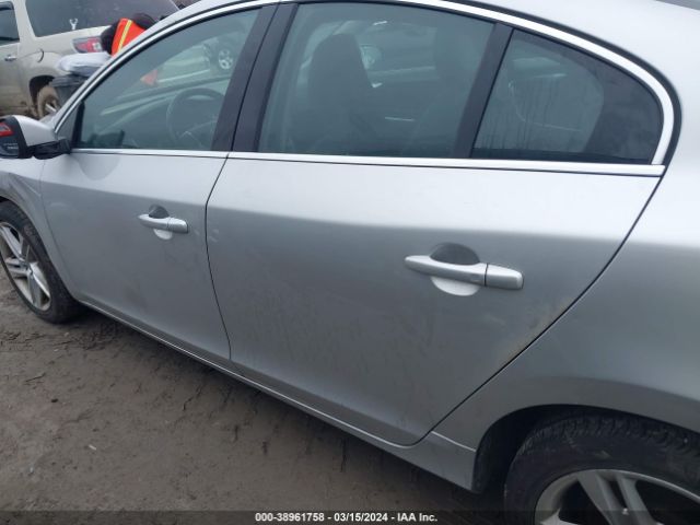 YV1612TK0F1335207 Volvo S60 T5 Premier