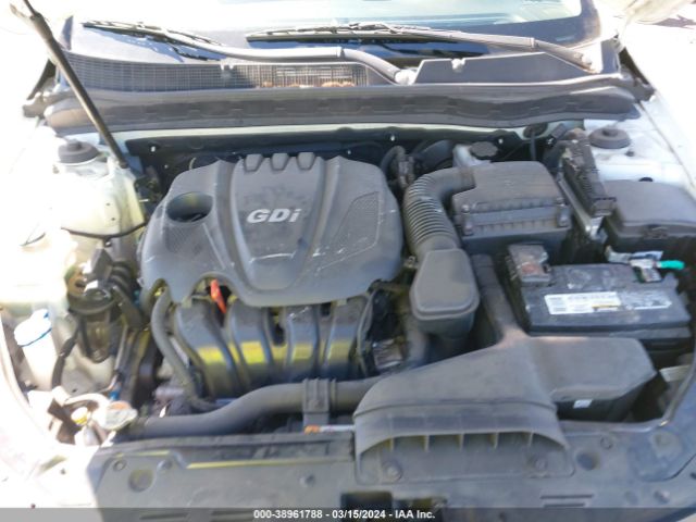 KNAGM4A7XF5532600 KIA Optima Lx