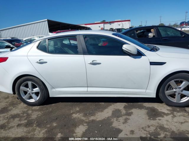 KNAGM4A7XF5532600 KIA Optima Lx