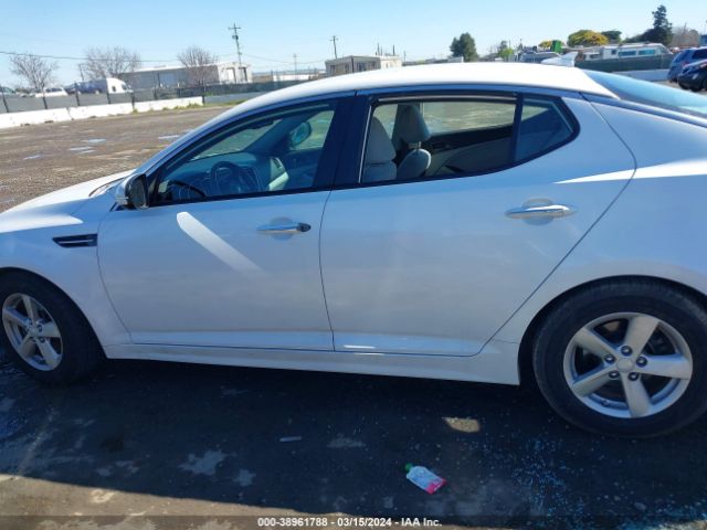 KNAGM4A7XF5532600 KIA Optima Lx