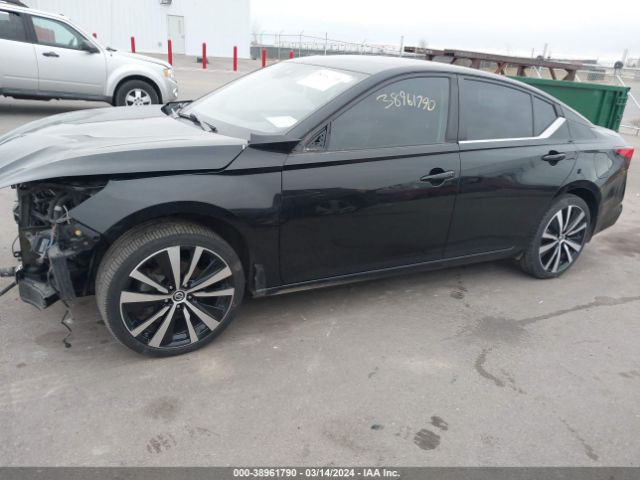 1N4BL4CW7LN308092 Nissan Altima Sr Intelligent Awd