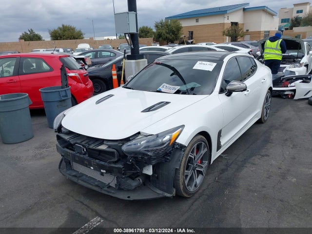 KIA Stinger Gt2 2019 KNAE55LC2K6042774 Image 2