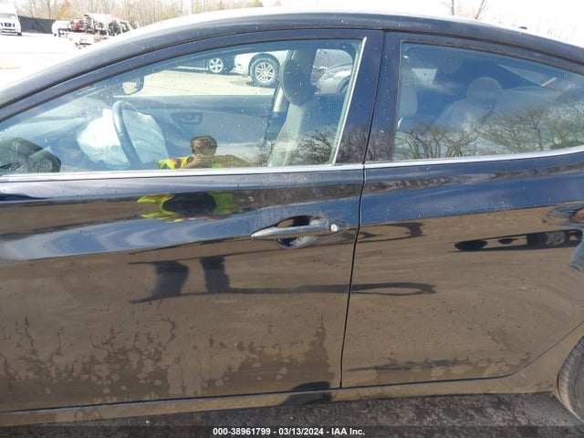 Hyundai Elantra Value Edition 2016 5NPDH4AE2GH782052 Image 15