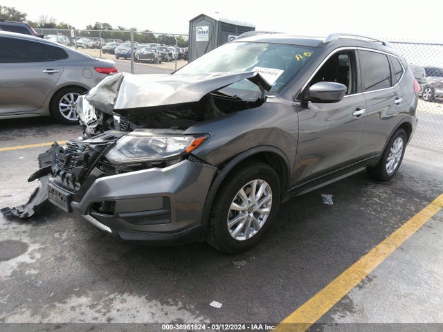 Nissan ROGUE SV 2017 JN8AT2MT1HW133276 Image 2