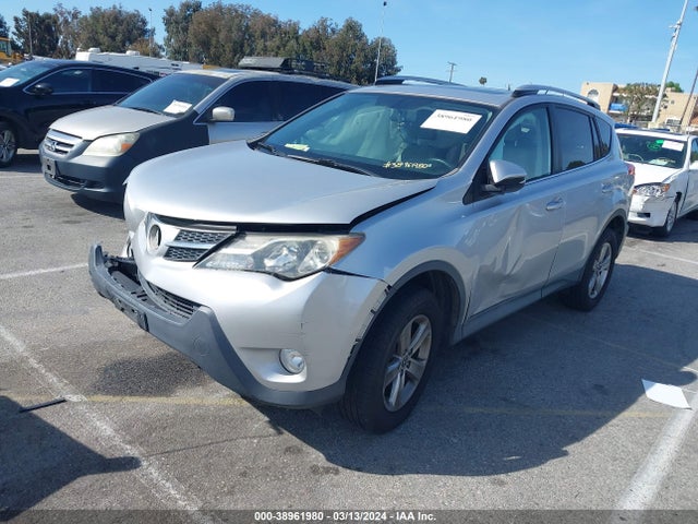 Toyota Rav4 Xle 2015 2T3WFREV7FW179532 Image 2