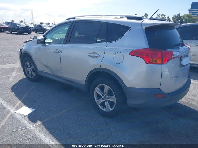 Toyota Rav4 Xle 2015 2T3WFREV7FW179532 Image 3