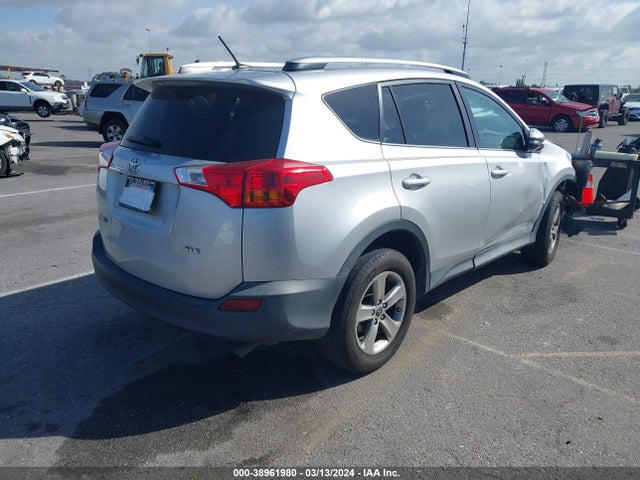 Toyota Rav4 Xle 2015 2T3WFREV7FW179532 Image 4