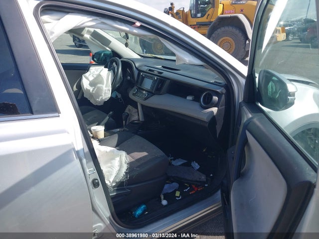 Toyota Rav4 Xle 2015 2T3WFREV7FW179532 Image 5