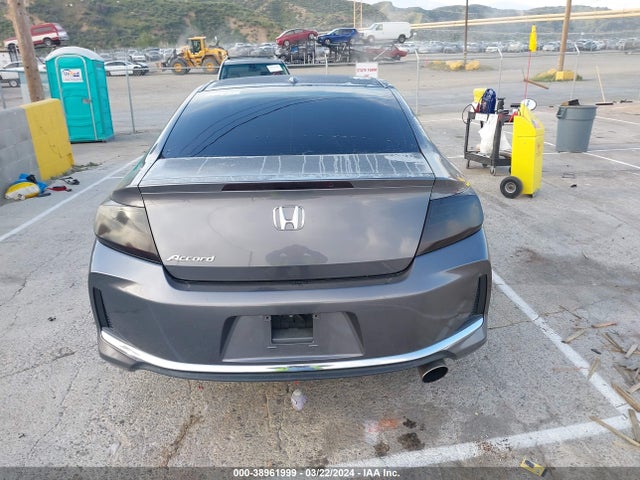 Honda ACCORD EX 2017 1HGCT1B71HA002349 Image 17