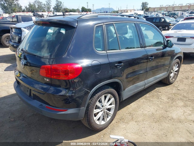 WVGAV7AX7JK003439 Volkswagen Tiguan Limited 2.0t
